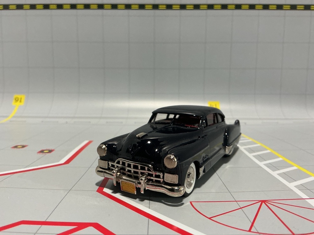 1:43 BROOKLIN MODELS BRK 40 1948 CADILLAC DYNAMIC FAST BACK COUPE image