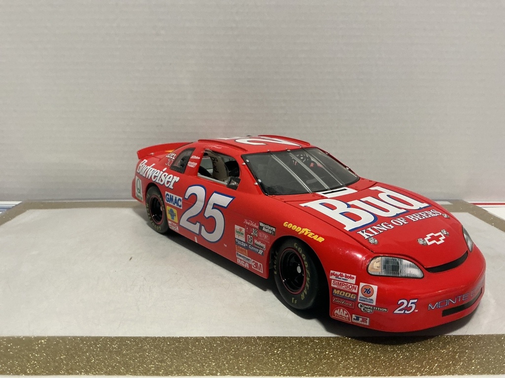 1/18: ERTL NASCAR RICKY CRAVEN #25 BUDWISER CHEVROLET image
