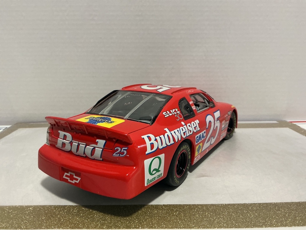 1/18: ERTL NASCAR RICKY CRAVEN #25 BUDWISER CHEVROLET image
