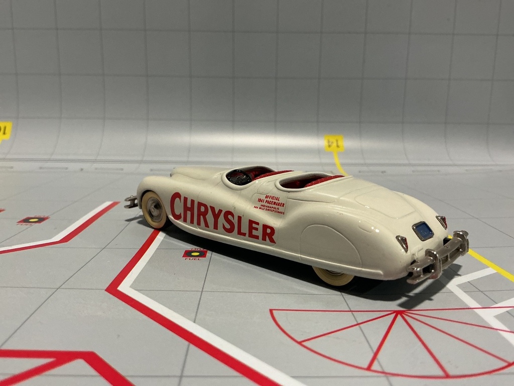 1:43 BROOKLIN MODELS 8A 1941 CHRYSLER NEWPORT INDY PACE CAR *REATTACH WINDSHIELD image