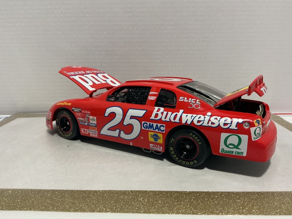 1/18: ERTL NASCAR RICKY CRAVEN #25 BUDWISER CHEVROLET image