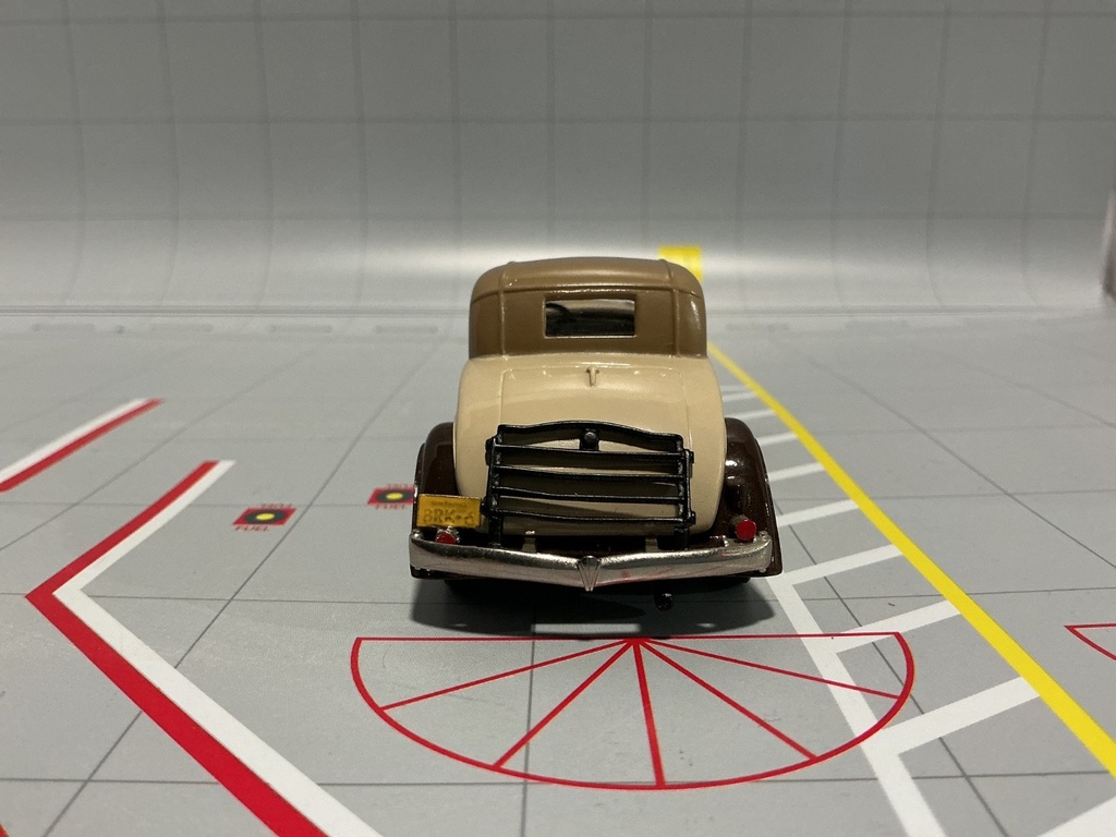 1:43 BROOKLIN MODELS - NO. 3 1930 FORD MODEL A VICTORIA image