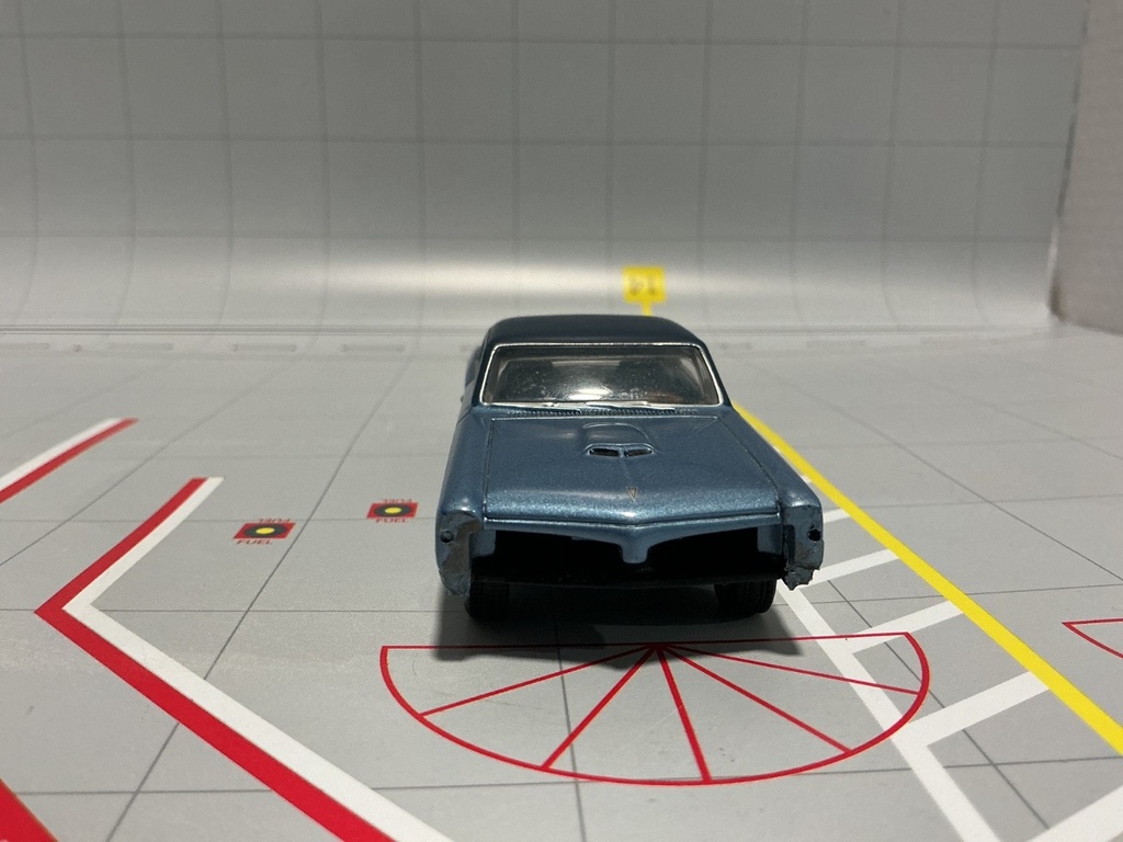 1:43 MATCHBOX MODELS OF YESTERYEAR 1967 PONTIAC GTO *MISSING FRONT GRILL image