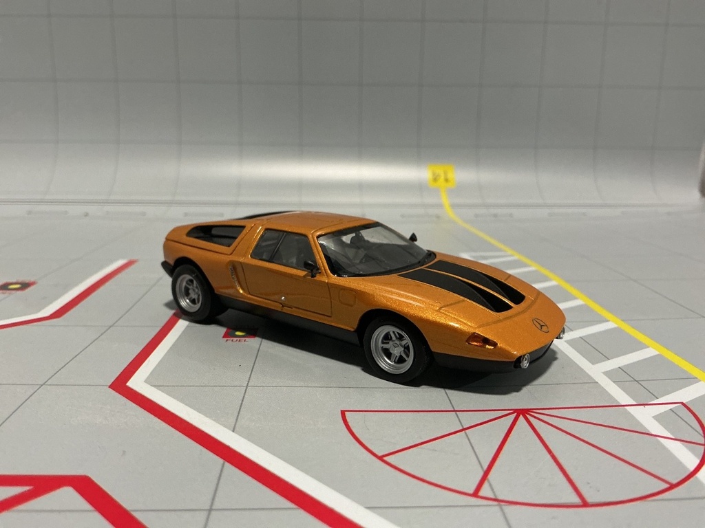 1:43 MINICHAMPS / PAULS MODEL ART  MERCEDES C111 ORANGE ON BLACK image