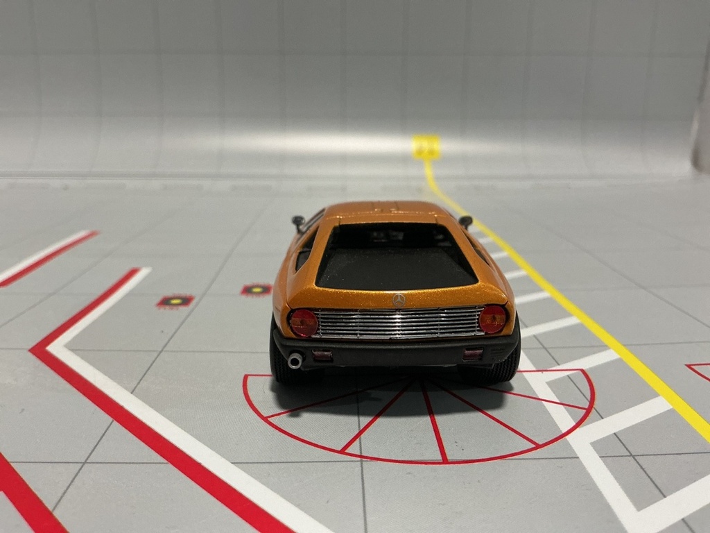 1:43 MINICHAMPS / PAULS MODEL ART  MERCEDES C111 ORANGE ON BLACK image