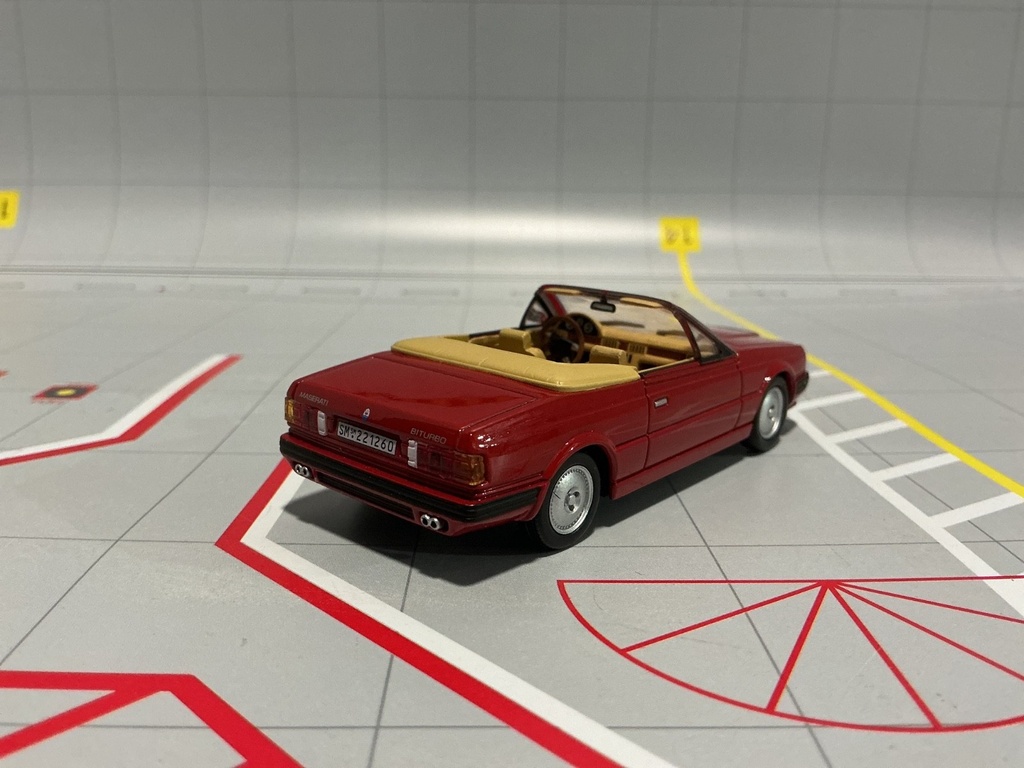 1:43 GRANI AND PARTNERS MASERATI BITURBO SPYDER 1985 RED ON TAN image