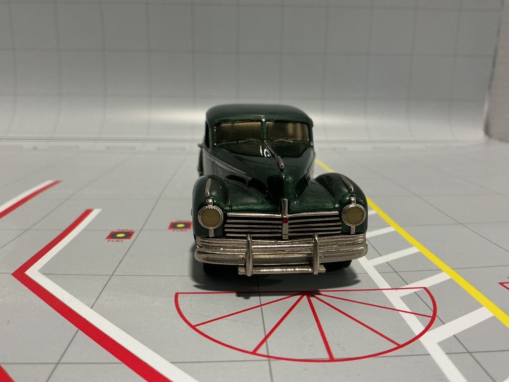 1:43 WESTERN MODELS 1942 HUDSON COMMODORE 8 GREEN image
