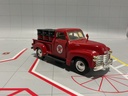 1:43 ROADCHAMPS 1953 CHEVROLET C3100 RED TEXACO TRUCK image