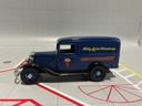 1:43 HOBBYCAR 1932 FORD PARTS TRUCK PARTS DELIVERY image