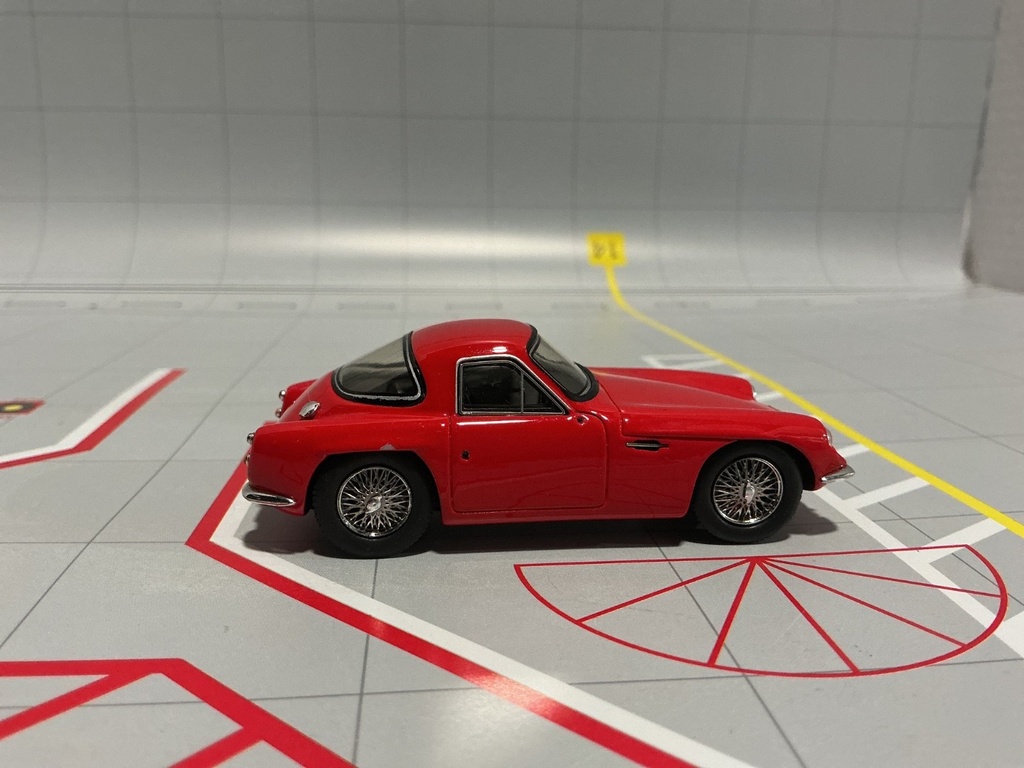 1:43 SPARK MINI MAX 1962 TVR GRANTURA MARK 3 image