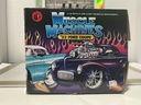1/18: MUSCLE MACHINES ORANGE ‘33 FORD COUPE image