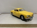1/18: ROAD LEGENDS 1966 VOLKS WAGON KERMANN TELLOW ON TAN *MINOR PAINT RASH* image