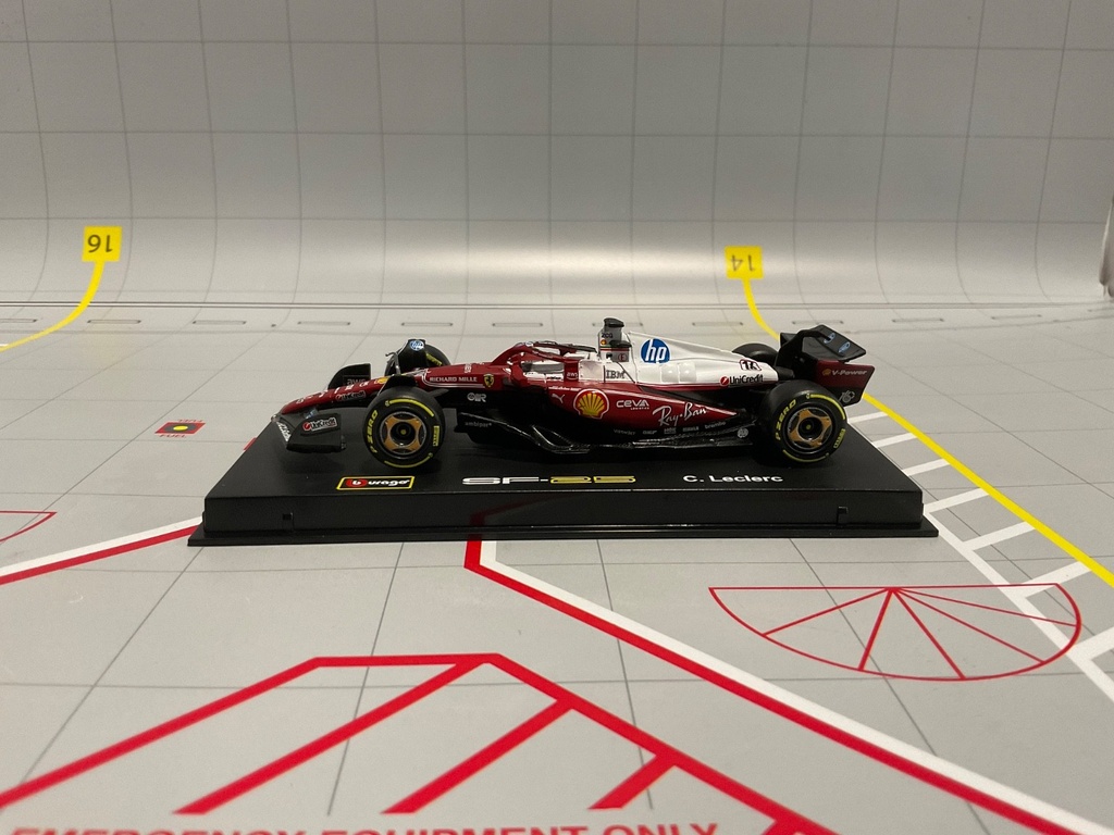1/43 BURAGO Formula 1 Ferrari SF-25 #16 C. Leclerc Red on Gold - eBay Photo 2