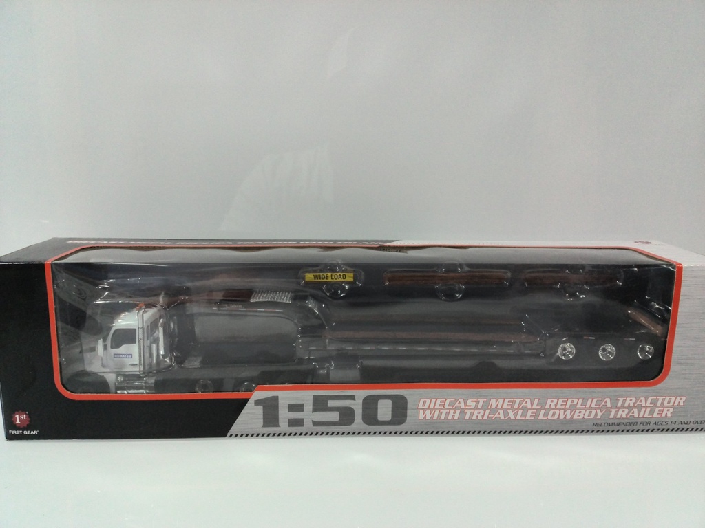 1:50 FIRST GEAR KENWORTH T880 TRI AXLE WITH LOWBOY KOMATSU TALBERT - Photo 4