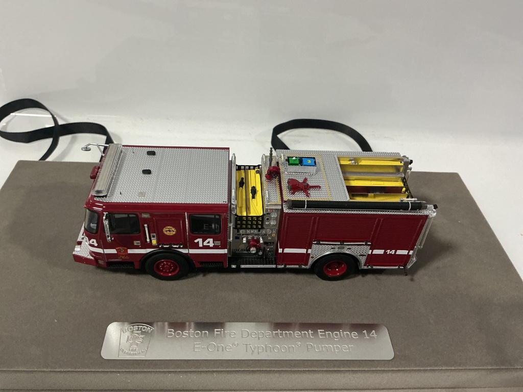1:50 FIRE REPLICAS  BOSTON FIRE DEPARTMENT ENGINE 14 E1 TYPHOON PUMPER FRO36–14 - Photo 4