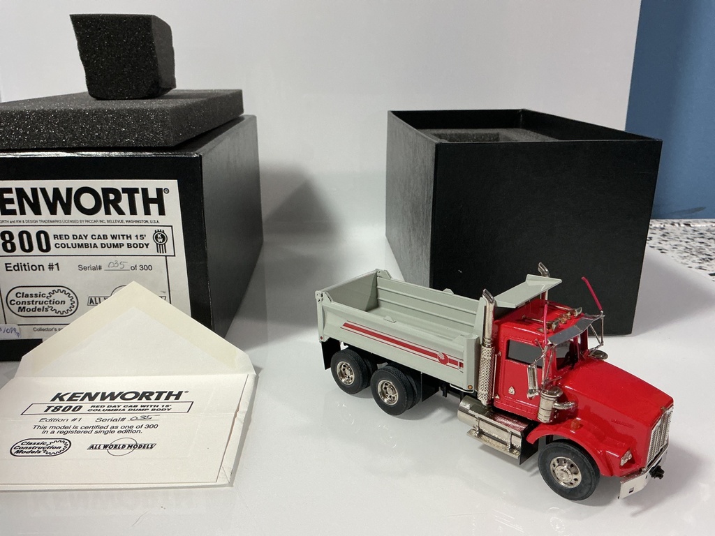 1:50 CCM KENWORTH T800 DAY CAB WITH 15’ COLUMBIA DUMP BODY - Photo 4