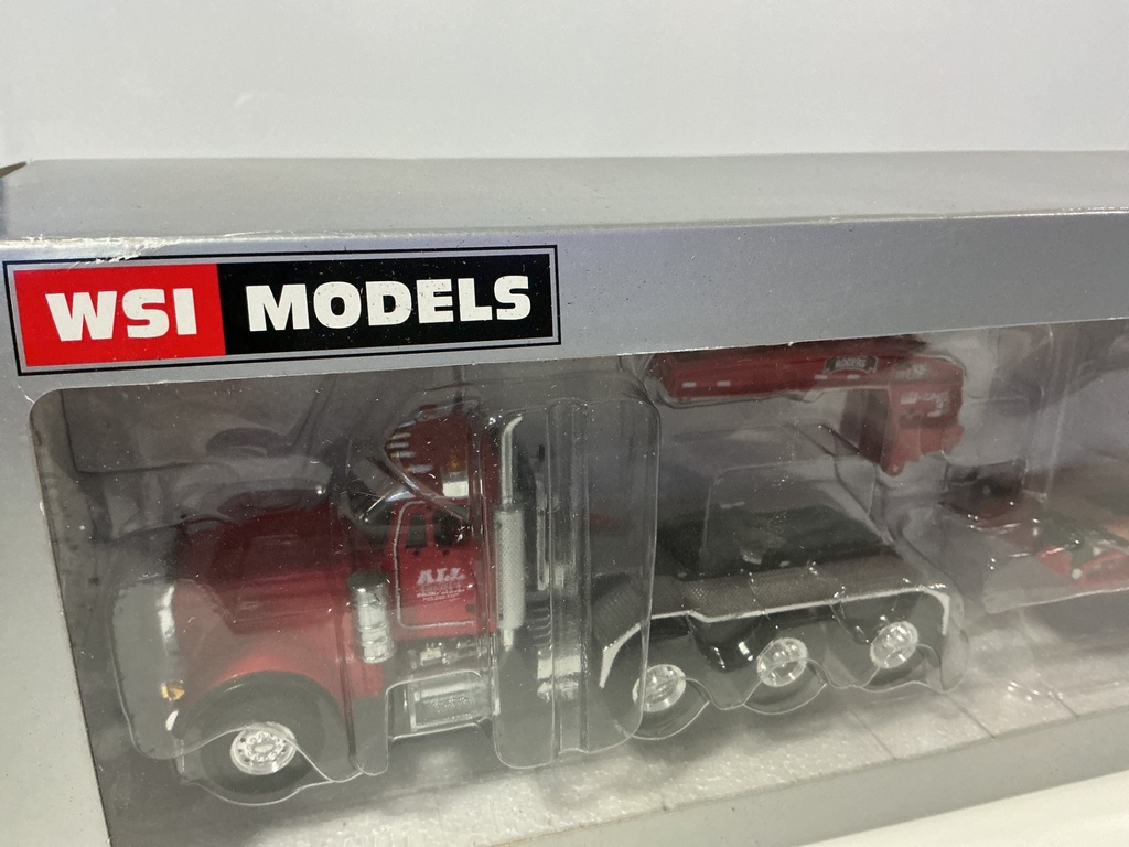 1:50 WSI SWORD PETERBILT 379 IN LOWBOY TRI AXLE ALL CRANE #31–1002 - Photo 2