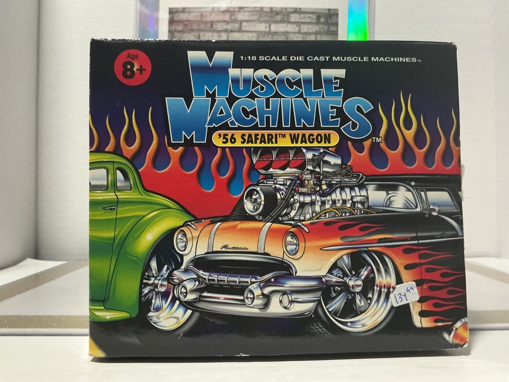 1/18: MUSCLE MACHINES ‘56 SAFARI WAGON image