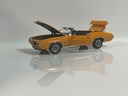 1/24 GMP 1970 GTO JUDGE CONVERTIBLE LIGHT RASHING ON CAR  - Photo 10