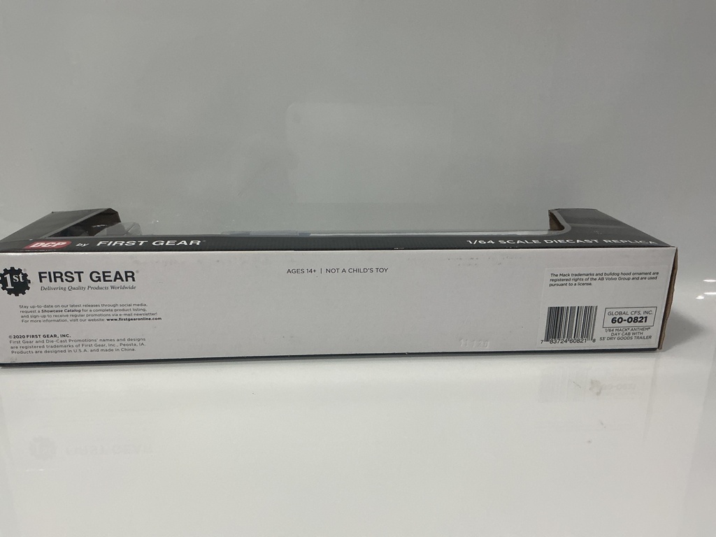 1:64 DIE-CAST PROMOTIONS  DCP MACK TRACTOR WITH GLOBAL BOX VAN #60–0821 - Photo 4