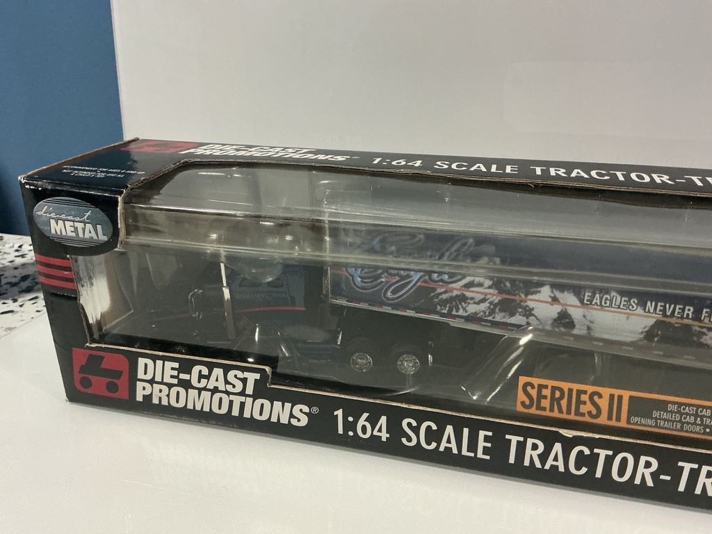 1:64 DIE-CAST  PROMOTIONS DCP INTERNATIONAL TRACTOR & EAGLE DRY BOX # 730790 - Photo 2