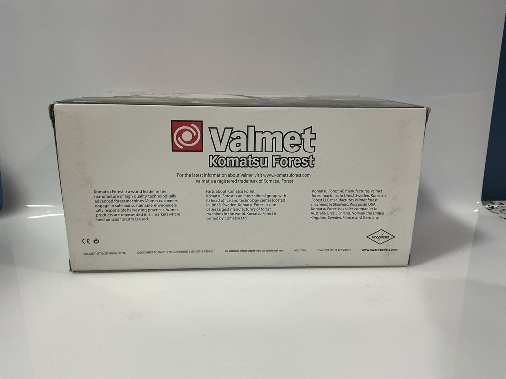 1:50 SWORD MODELS VALMET  890.3 20 TON VALMET  FORWARDER - Photo 3