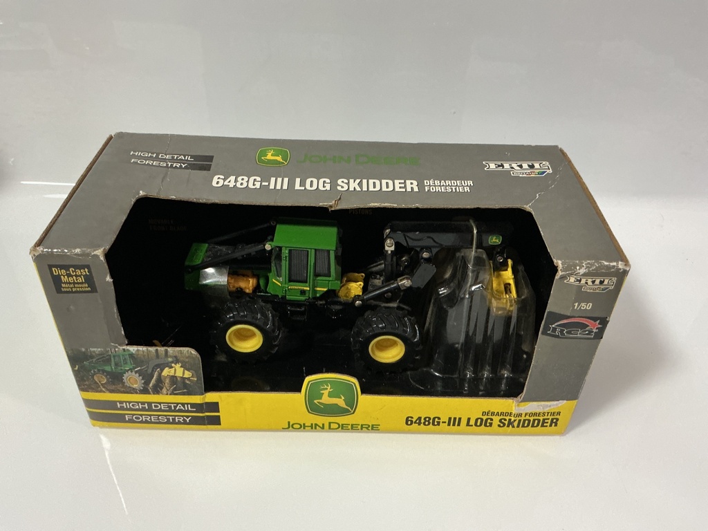 1:50 ERTL RC2 JOHN DEERE 648G 3 LOG SKITTER #15817–1 HD - Photo 2