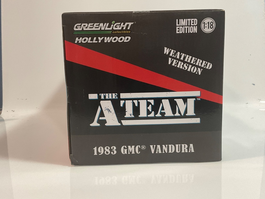 1/18 GREENLIGHT THE A TEAM 1983 GMC VANDURA WEATHERED VERSION - Photo 2