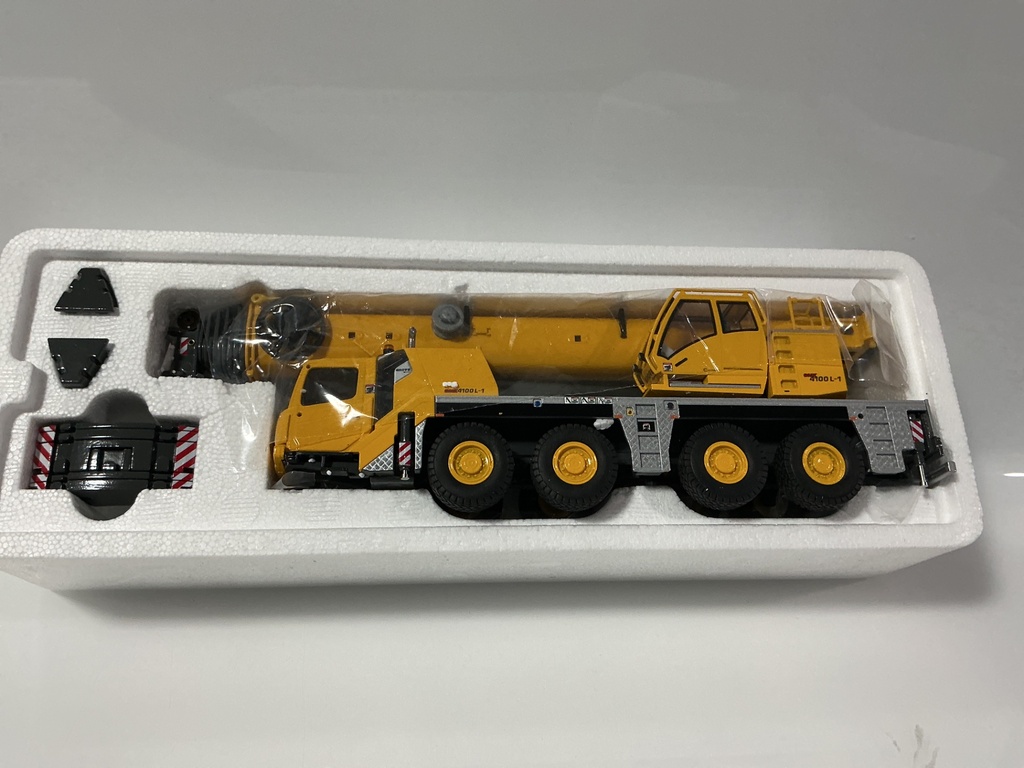 1:50 CONRAD GROVE BY MANITOWOC GMK4100L-1 ALL-TERRAIN CRANE #2119/0 - Photo 3