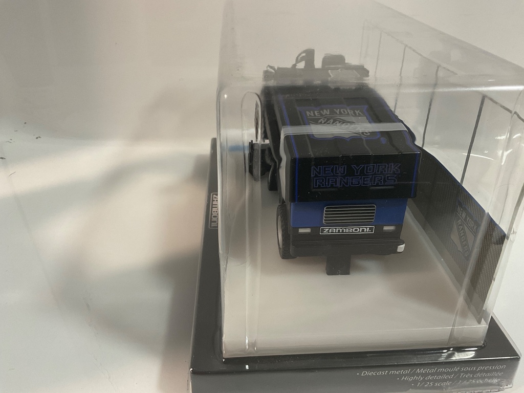 1/25 NHL NEW YORK RANGERS ZAMBONI MODEL 545  - Photo 5
