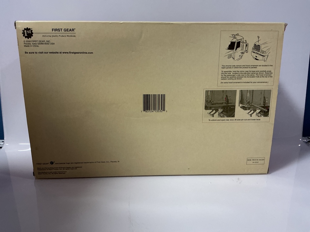 1:34 FIRST GEAR  MACK GRANITE ROLLOFF TRUCK RDK TRUCK SALES #19–30 532 - Photo 2