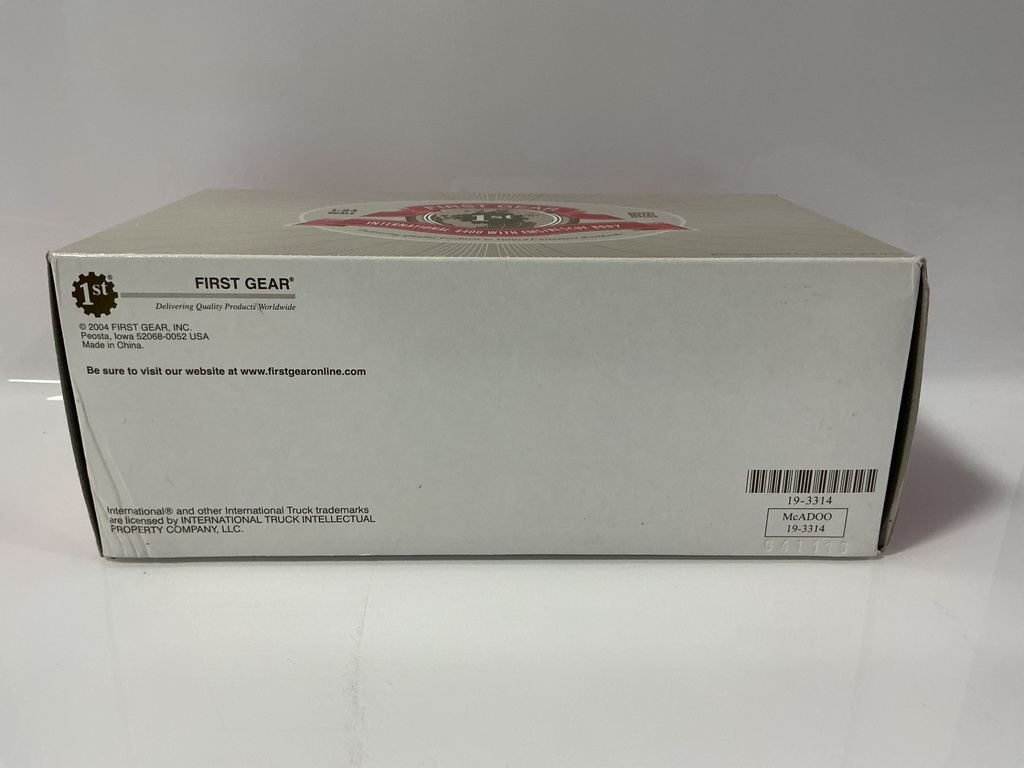1:34 FIRST GEAR INTERNATIONAL 4400 AMBULANCE “MCADOO FIRE CO.”  #19–3314 - Photo 2
