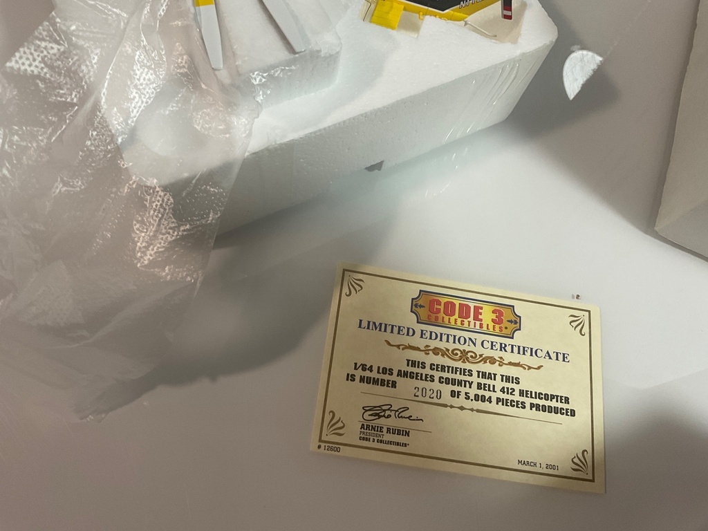 1/64 CODE 3 LA COUNTY BELL 412 HELICOPTER 12600 - Photo 5