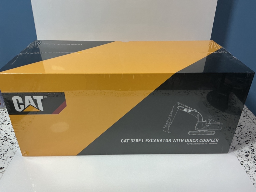 1:24 CCM CATERPILLAR 336E L EXCAVATOR WITH QUICK COUPLER SEALED - Photo 2