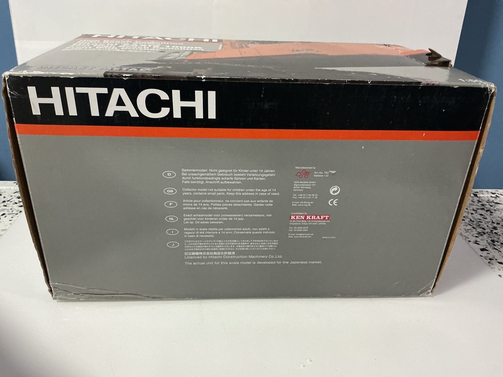 1:50 NZG HITACHI ZAXIS 1000K 40M HIGH REACH CRUSHER WHITE - Photo 2