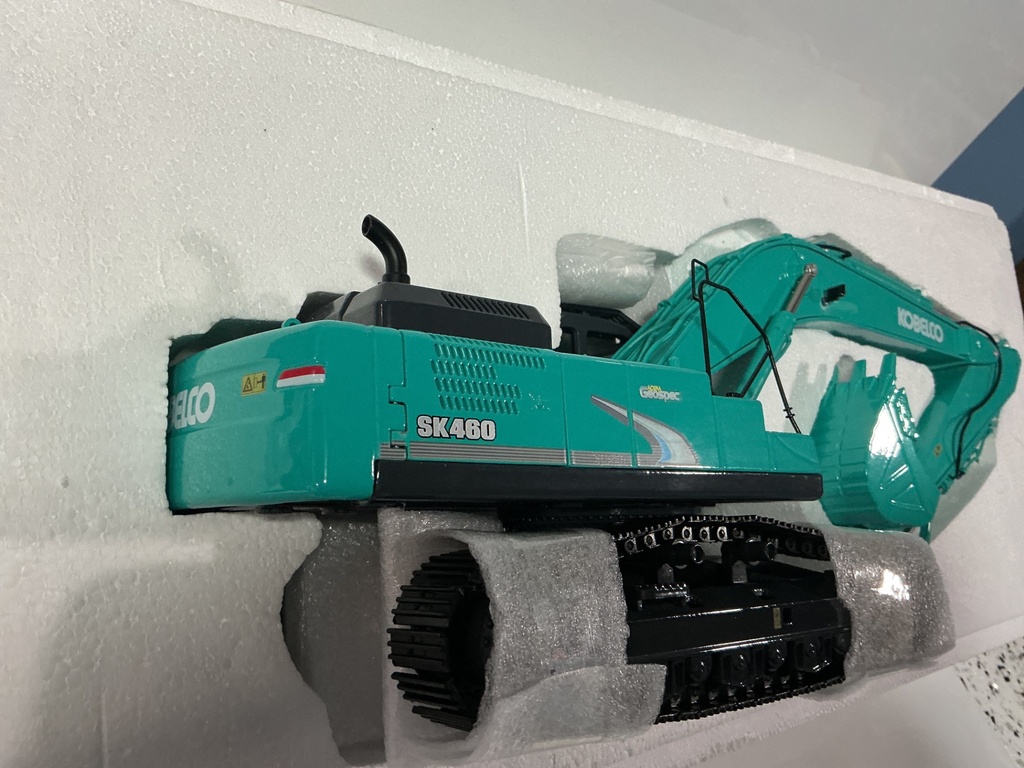 1:26 KOBELCO ACERA GEOSPEC SK460-8 EXCAVATOR - Photo 4