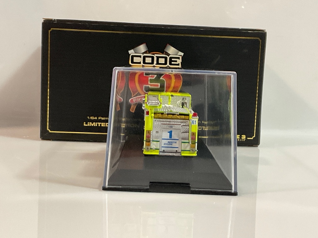 1/64 CODE 3 PALM BEACH 1 PIERCE QUANTUM PUMPER  - Photo 5