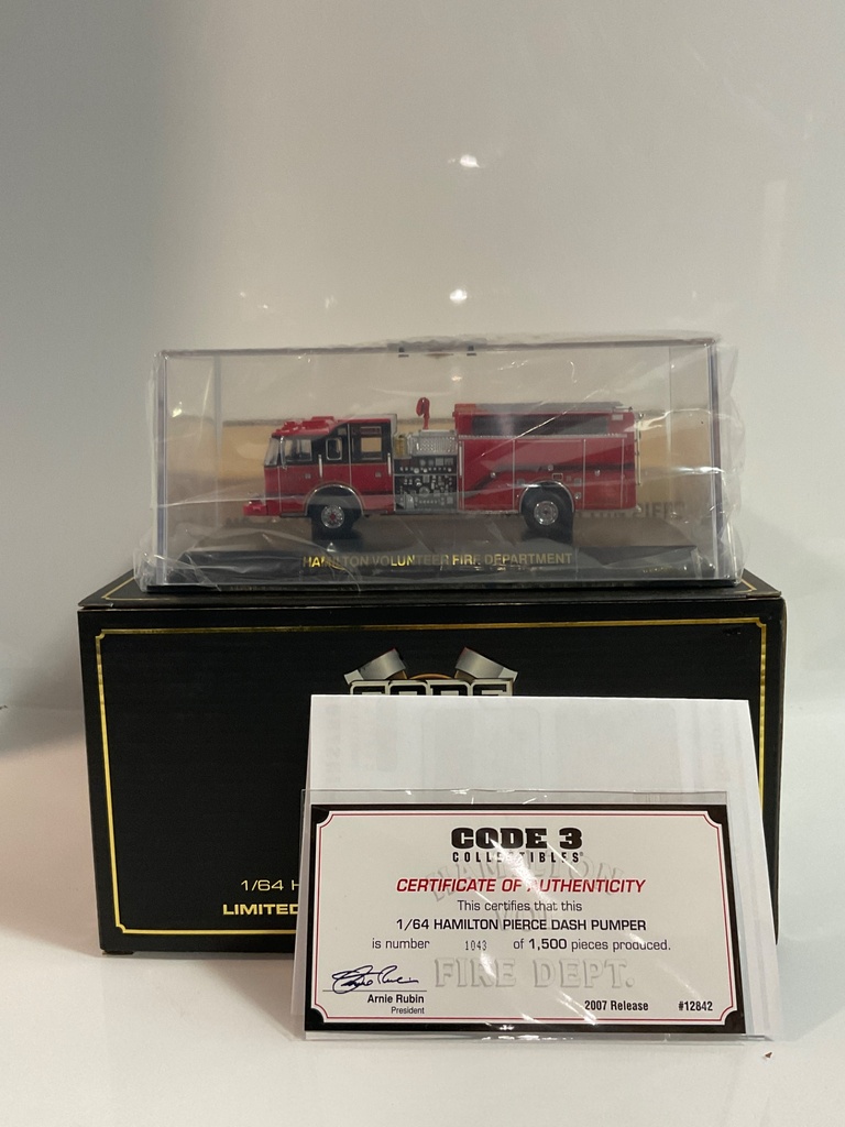 1/64 CODE 3 HAMILTON PIERCE DASH PUMPER  - Photo 2