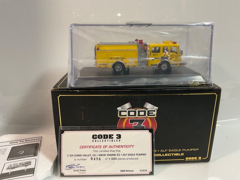 1/64 CHINO VALLEY CA MEDIC ENGINE 63 ALF EAGLE PUMPER  - Photo 2