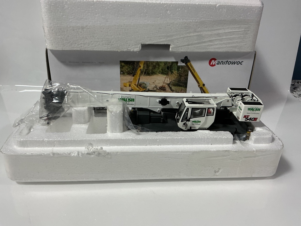 1:50 TWH COLLECTIBLES MANITOWOC  GROVE RT540E  ROUGH TERRAIN CRANE TWH079 - Photo 4