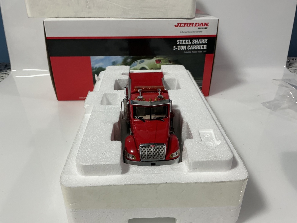 1:50 TWH COLLECTIBLES PETERBILT 5 TON ROLLBACK TRUCK TWH080 - Photo 4