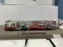 1:50 FIRE REPLICAS CITY OF NEW YORK LADDER 118 100’ SEAGRAVE AERIAL FDNY - Photo 3