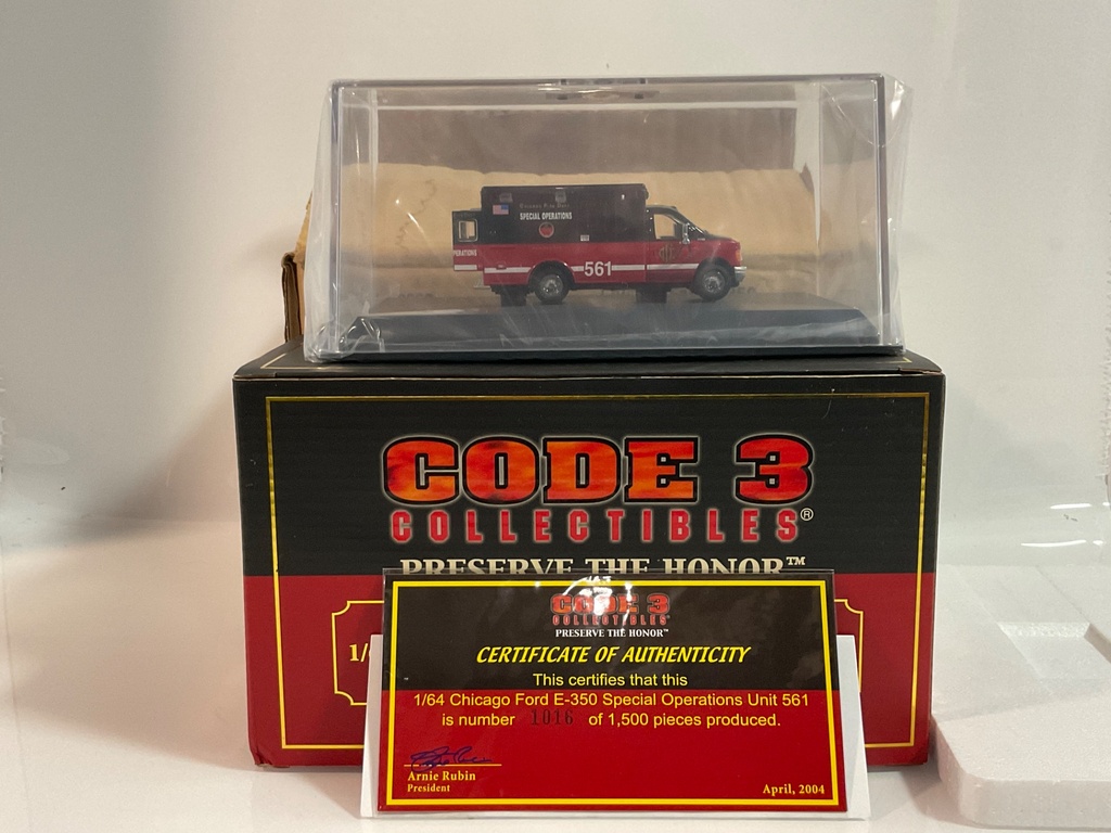 1/64 CODE 3 CHICAGO FORD E 250 12062 - Photo 4