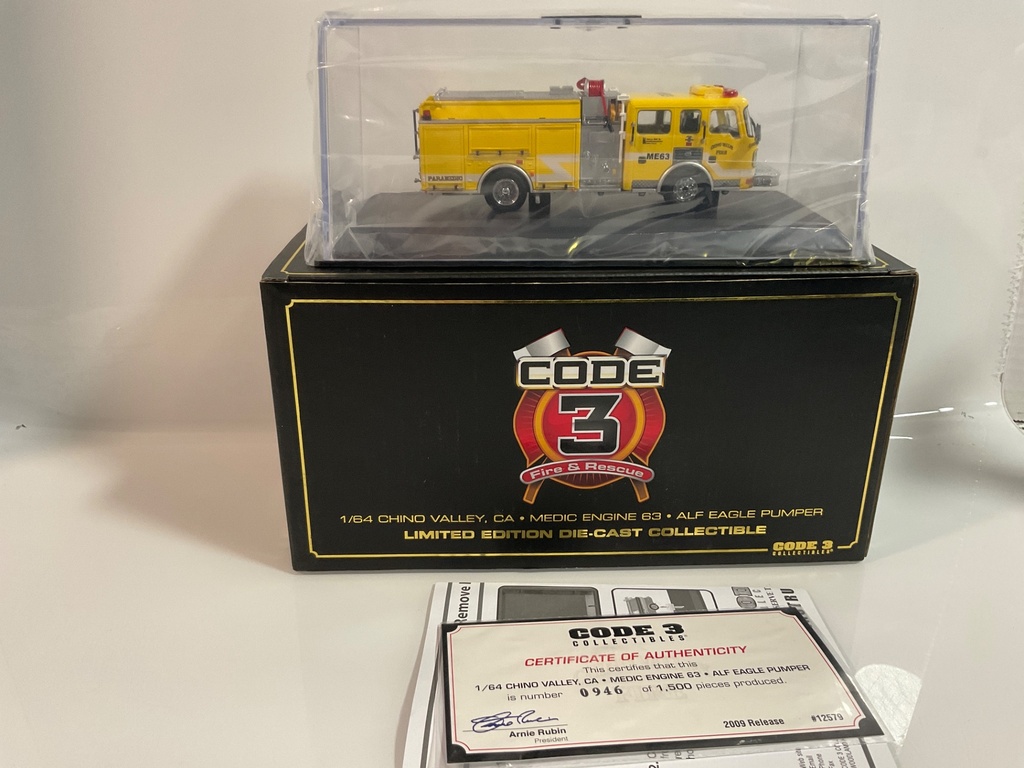 CODE 3 CHINO VALLEY MEDIC ENGINE 63 ALF EAGLE PUMPER - Photo 2