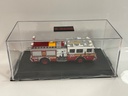 1/64 CODE 3 FDNY ENGINE 305  - Photo 2