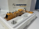 1:50 TWC COLLECTIBLES OSHKOSH AIRPORT SWEEPER BROOM TWH074 - Photo 6