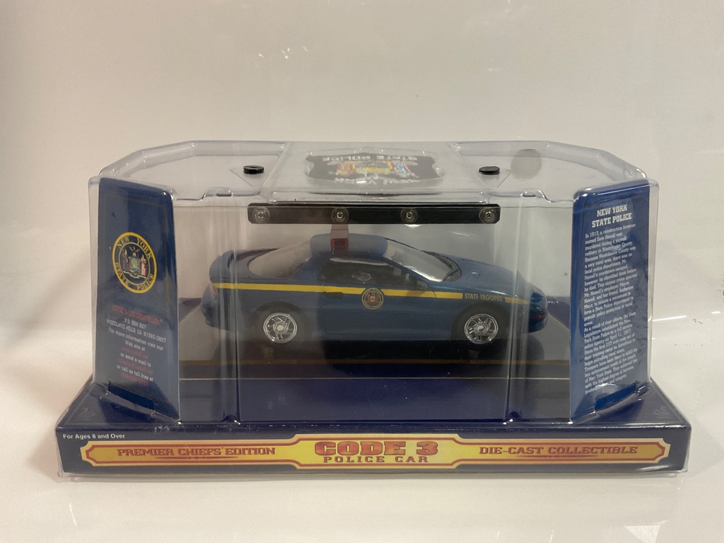 1/24 CODE 3 NY STATE POLICE TROOPER  - Photo 2