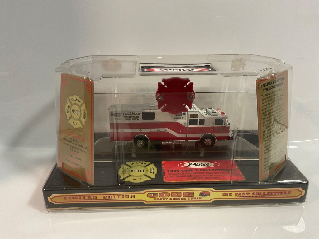 1/64 CODE 3 TALL MAN FIRE DEPT 20-RESCUE  - Photo 2