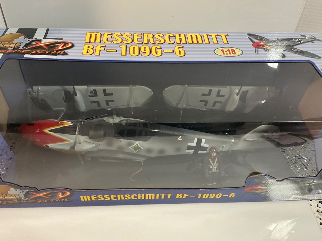 1/18 ULTIMATE SOLDIER MESSERSCHMITT BF-109G-6  CRACK IN PLASTIC  - Photo 4