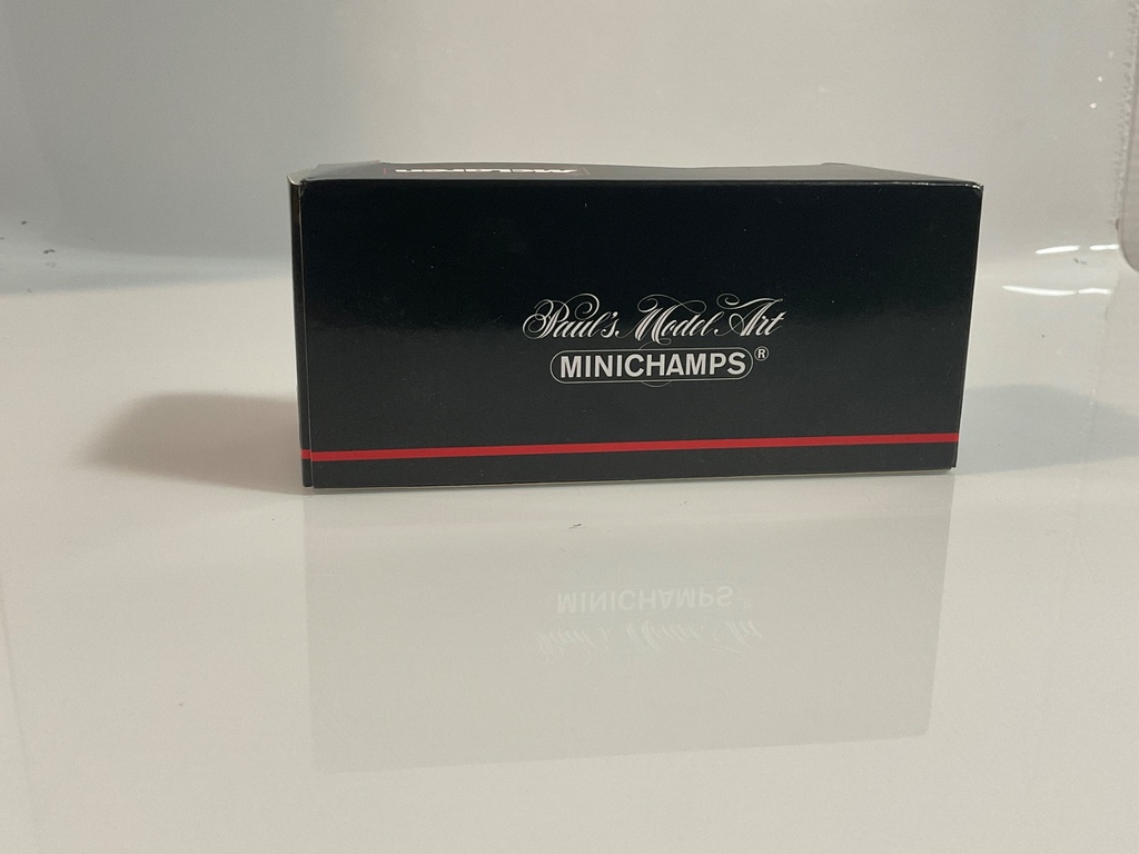 1/43 MINICHAMPS MCLAREN MP4-12C  - Photo 2